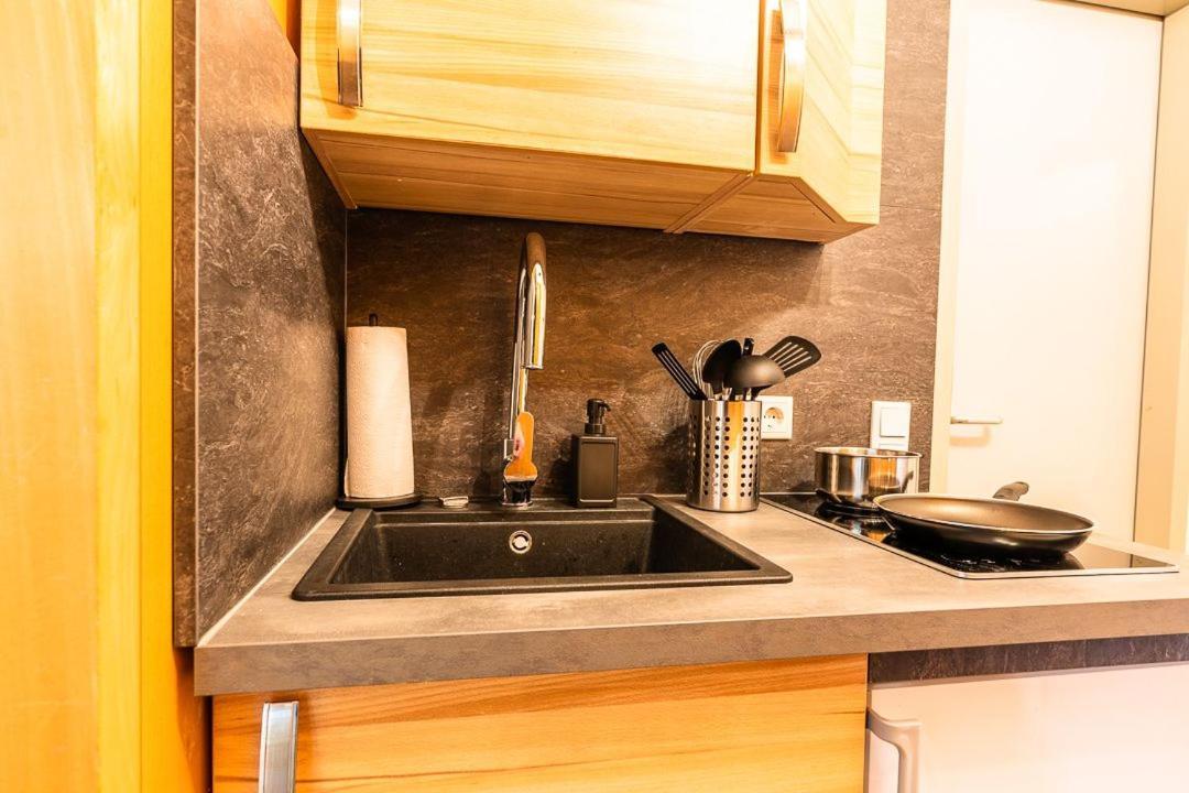 Golden Nugget Appartamento Detmold Esterno foto